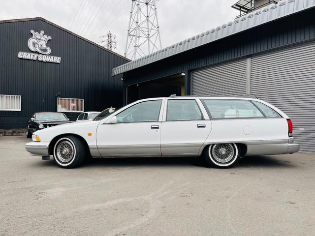 シボレーカプリス クラシックワゴン 新車並行車 LT1エンジン(2枚目)