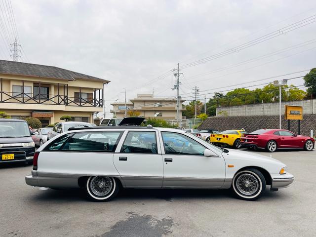 クラシックワゴン　新車並行車　ＬＴ１エンジン(7枚目)