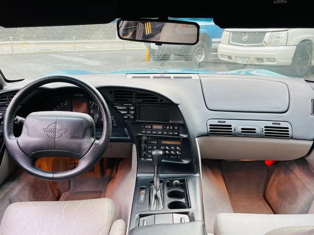 シボレーコルベット ベースグレード 96y C4最終型 LT1エンジン 新車並行車(31枚目)