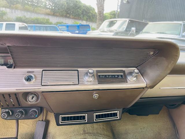 シボレーインパラ  1962yモデル インパラワゴン ビンテージエア クレーガーSSホイール(31枚目)