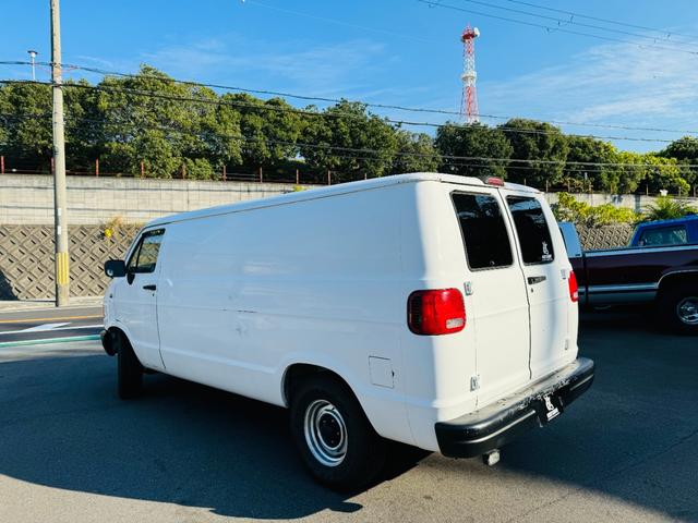 ダッジ・バン ベースグレード パネルバン ログハウス キャンピングカー フルフラットシート(36枚目)