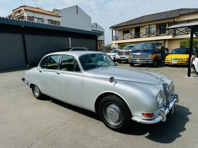 ジャガーその他  Sタイプ 3.8S 左ハンドル 全塗装済み 内装張替済み クーラー(8枚目)