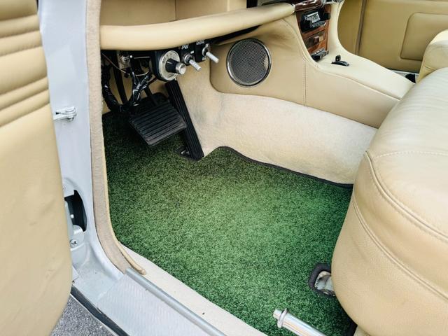 ジャガーその他  Sタイプ 3.8S 左ハンドル 全塗装済み 内装張替済み クーラー(17枚目)