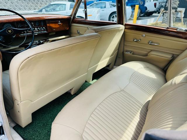 ジャガーその他  Sタイプ 3.8S 左ハンドル 全塗装済み 内装張替済み クーラー(32枚目)