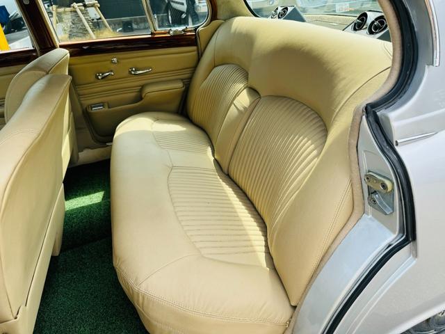 ジャガーその他  Sタイプ 3.8S 左ハンドル 全塗装済み 内装張替済み クーラー(33枚目)