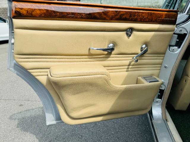 ジャガーその他  Sタイプ 3.8S 左ハンドル 全塗装済み 内装張替済み クーラー(38枚目)