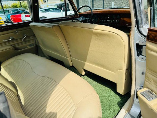 ジャガーその他  Sタイプ 3.8S 左ハンドル 全塗装済み 内装張替済み クーラー(39枚目)