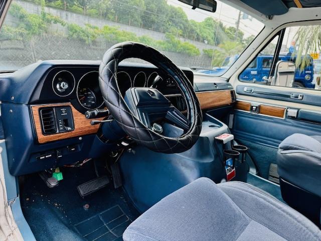 ダッジ・バン  B250 ROYAL SE(16枚目)