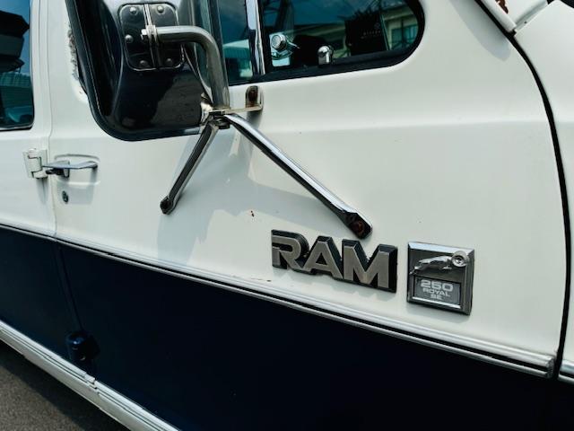 ダッジ・バン  B250 ROYAL SE(36枚目)