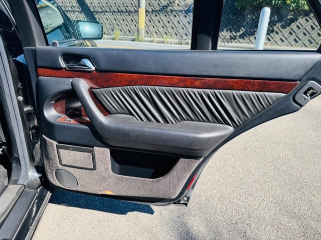 Sクラス S320 エアサス公認 WALDフルエアロ  WALDアルミホイール ディスプレーオーディオ(42枚目)