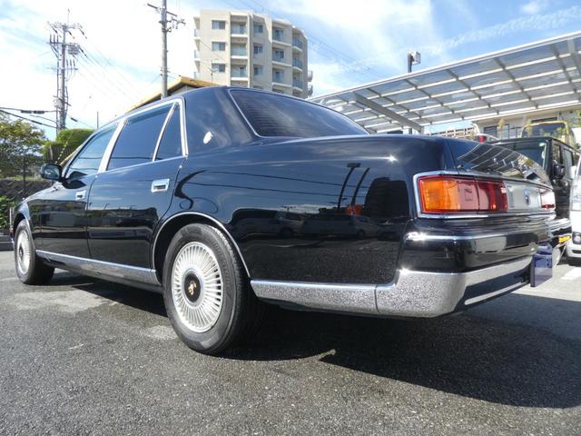 センチュリー 標準仕様車　デュアルＥＭＶパッケージ　神威エターナルブラック／本革／ＬＥＤヘッドランプ／（15枚目）
