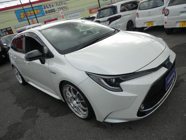 カローラツーリング ハイブリッド　ダブルバイビー　全国一年保証付／ＲＳＲ車高調／ＳＳＲ１９インチアルミ／９インチディスプレイオーディオ／ＴＶ／ナビ／シートヒーター／（60枚目）