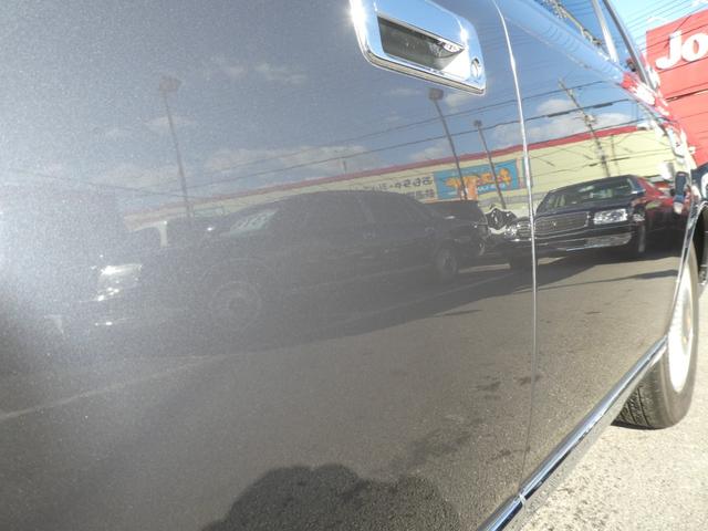 センチュリー 標準仕様車 /鸞鳳グロリアスグレーメタリックモリブデン/(24枚目)