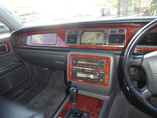 センチュリー 標準仕様車 /鸞鳳グロリアスグレーメタリックモリブデン/(33枚目)