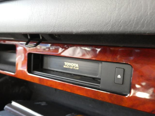 センチュリー 標準仕様車 /鸞鳳グロリアスグレーメタリックモリブデン/(40枚目)