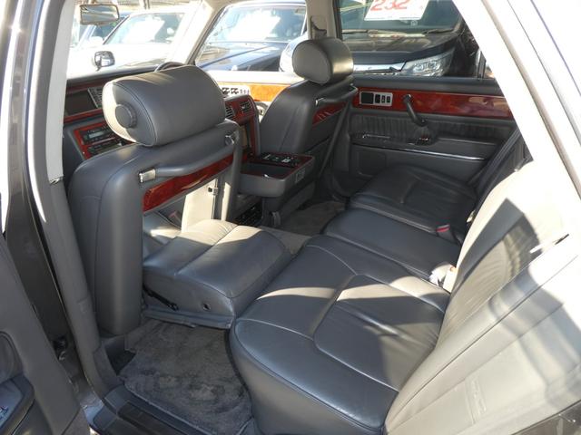 センチュリー 標準仕様車 /鸞鳳グロリアスグレーメタリックモリブデン/(52枚目)