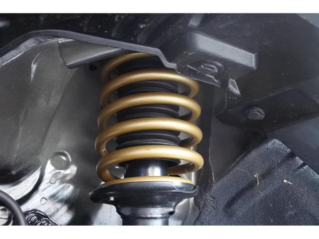 ハスラー ハイブリッドＧ　三木スズキオリジナルレッドツートン　１インチリフトアップ　ＭＫ５６アルミ　オープンカントリー１６５／６０Ｒ１５　２本出しマフラー　復刻版エンブレム　フロントバンパー／ロアガーニッシュブラック塗装（22枚目）