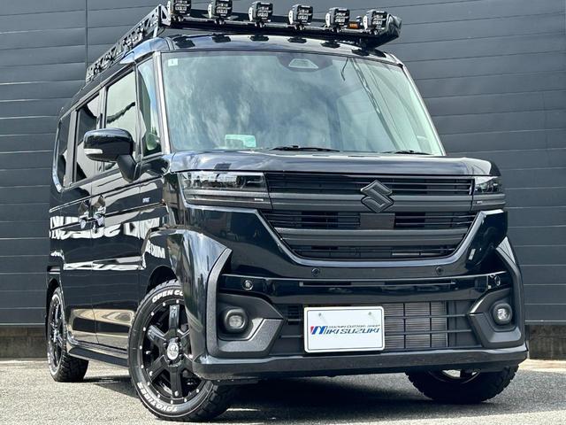 スペーシアカスタム ハイブリッドＸＳ　全方位カメラ付き９インチメモリーナビ車　ＢＫスタイルコンプリートカー　メッキ部一式ラプター塗装　ＴＯＹＯタイヤ　ＭＫ５６ブラック　１５インチホイール　ルーフラック　ＩＰＦワークランプ　サイドオーニング（8枚目）