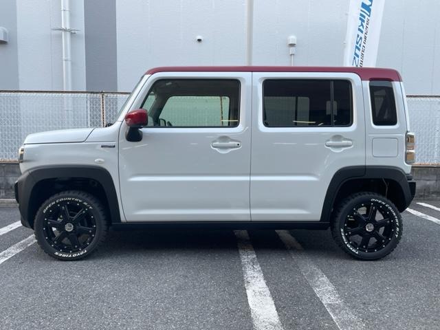 ハスラー G 三木スズキオリジナル赤×白2トーン 1インチリフトアップ MK56ブラックホイール TOYOオープンカントリー 前後バンパーブラック塗装 ロアガーニッシュブラック塗装 復刻版エンブレム(23枚目)