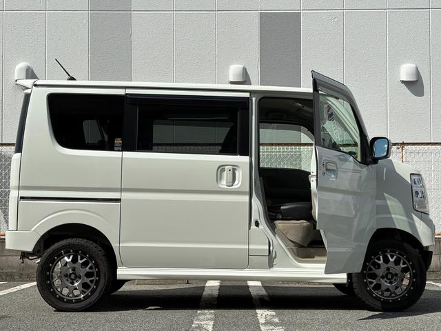 エブリイワゴン ＰＺターボスペシャル　４ＷＤ　プラスライン製ハーフバンパー　エアロキット　ショートバンパー　ＬＥＤテールランプ　１インチリフトアップキット　１５インチアルミホイール　ＴＯＹＯ　オープンカントリーＲＴタイヤ　シートカバー（9枚目）