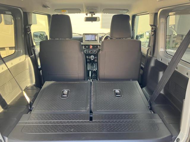 ジムニーシエラ JL リフトアップ TOYOタイヤRTホワイトレター クロームアルミホイール オートルビーズ製クラシックバンパー前後 レトログリル メッキドアミラー ナンバー移設キット 8型フルセグナビ(59枚目)