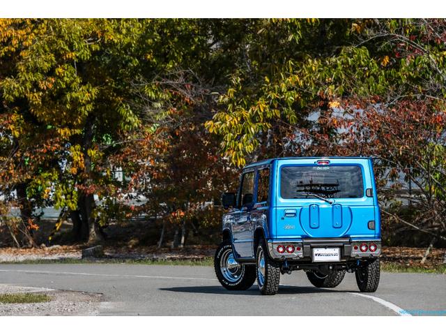 ジムニー ＸＣ　Ｂｅａｓベアスボディキット　キャルズモーター　メッキエアロ　ＬＥＤヘッドランプ　クロームホイール１６インチ　ＴＯＹＯオープンカントリーＲＴタイヤ　ＡＬＰＩＮＥアルパイン製９型ディスプレイオーディオ（16枚目）