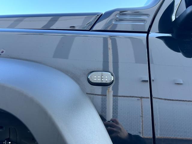 ジムニーシエラ JC リフトアップ 社外前後バンパー BRIDEユーロスターシート左右 フルセグナビゲーション オフロードタイヤ RAYS16インチアルミホイール ECU書換レギュラー仕様 バックカメラ ETC車載器(44枚目)