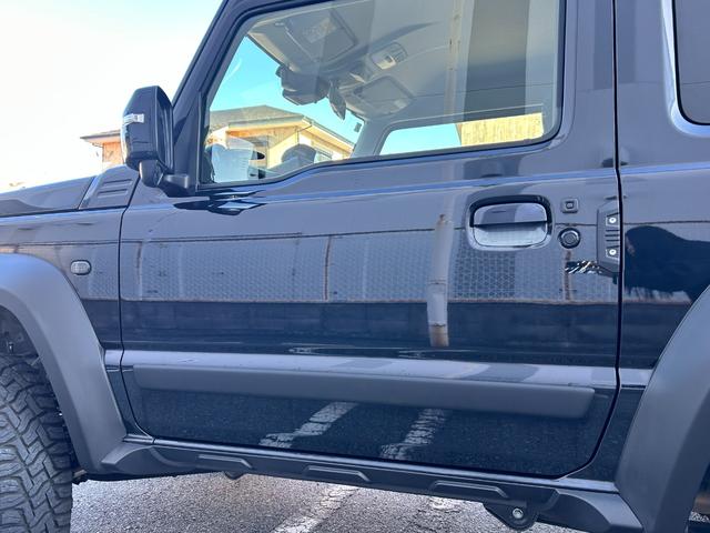 ジムニーシエラ JC リフトアップ 社外前後バンパー BRIDEユーロスターシート左右 フルセグナビゲーション オフロードタイヤ RAYS16インチアルミホイール ECU書換レギュラー仕様 バックカメラ ETC車載器(45枚目)