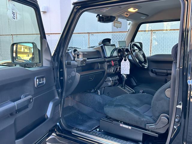 ジムニーシエラ JC リフトアップ 社外前後バンパー BRIDEユーロスターシート左右 フルセグナビゲーション オフロードタイヤ RAYS16インチアルミホイール ECU書換レギュラー仕様 バックカメラ ETC車載器(51枚目)