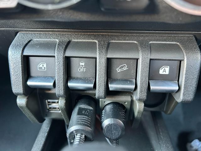 ジムニーシエラ JC リフトアップ 社外前後バンパー BRIDEユーロスターシート左右 フルセグナビゲーション オフロードタイヤ RAYS16インチアルミホイール ECU書換レギュラー仕様 バックカメラ ETC車載器(56枚目)