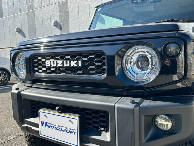 ジムニー XC BKスタイル3インチリフトアップキットTOYOオープンカントリーRTタイヤ 社外アルミホイール SUZUKIブラックグリル LEDフロント&サイド&テールランプ ALPINEアルパインBIGX8型ナビ(20枚目)