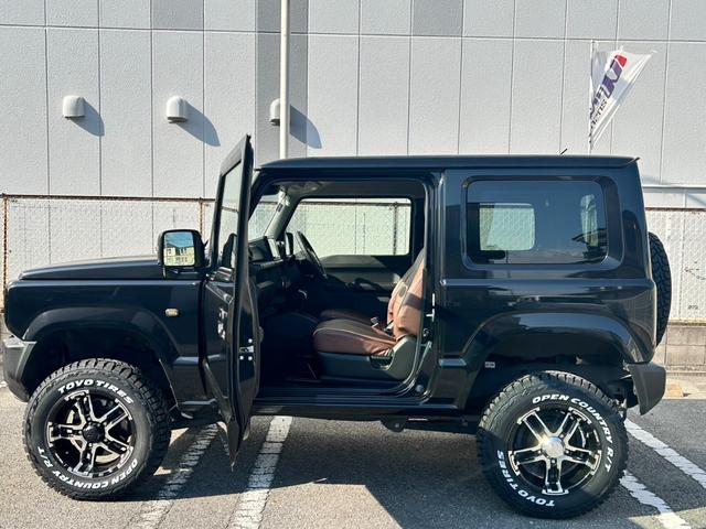 ジムニー XC BKスタイル3インチリフトアップキットTOYOオープンカントリーRTタイヤ 社外アルミホイール SUZUKIブラックグリル LEDフロント&サイド&テールランプ ALPINEアルパインBIGX8型ナビ(24枚目)