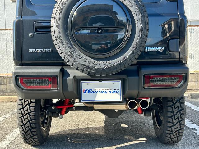 ジムニー XC BKスタイル3インチリフトアップキットTOYOオープンカントリーRTタイヤ 社外アルミホイール SUZUKIブラックグリル LEDフロント&サイド&テールランプ ALPINEアルパインBIGX8型ナビ(34枚目)
