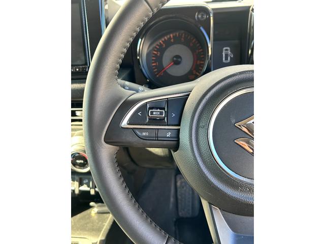 ジムニー XC BKスタイル3インチリフトアップキットTOYOオープンカントリーRTタイヤ 社外アルミホイール SUZUKIブラックグリル LEDフロント&サイド&テールランプ ALPINEアルパインBIGX8型ナビ(41枚目)