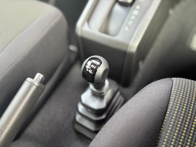 ジムニー XC BKスタイル 1インチリフトアップ オフロードタイヤ 16インチAW アルパイン製ディスプレイオーディオ付き バック&フロントカメラ ETC車載器 LEDウインカー&サイドマーカー&テールランプ(43枚目)