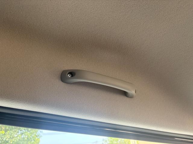 ジムニー XC BKスタイル 1インチリフトアップ オフロードタイヤ 16インチAW アルパイン製ディスプレイオーディオ付き バック&フロントカメラ ETC車載器 LEDウインカー&サイドマーカー&テールランプ(70枚目)