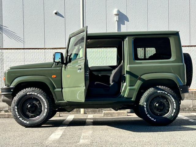 ジムニー ＸＣ　ダムド製ザ・ルーツ仕様　フロント＆リアバンパー　フロントグリル　ＴＯＹＯオープンカントリーＲＴホワイトレタータイヤ　ＤＥＡＮコロラド１６ＡＷ　アルパイン製ディスプレイオーディオ　バックカメラ　ＥＴＣ（17枚目）