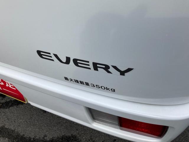 エブリイ ＰＡリミテッド　５型　　デモカー使用車　４ＷＤ　キーレス　パートタイム４ＷＤ　５ＡＧＳ車　キーレスエントリー　アクセサリーソケット　運転席・助手席パワーウィンドウ　エアコン　パワーステアリング（53枚目）
