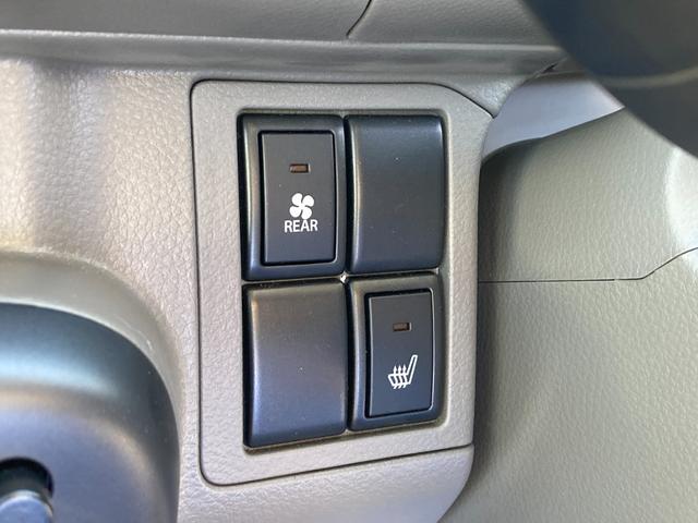 エブリイ JOINターボ 6型 デモカー使用 前後衝突軽減B 4WD デュアルカメラブレーキサポート(前後衝突軽減ブレーキ) パートタイム4WD LEDヘッドライト スマートキー キーレスプッシュスタート オートライト 電動格納式リモコンドアミラー シートヒーター(27枚目)