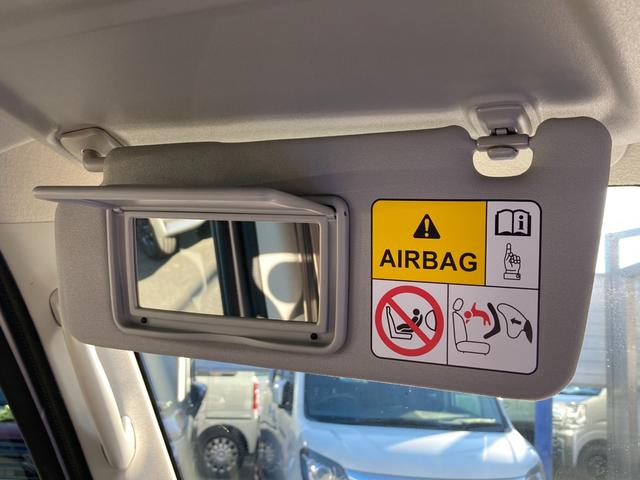 エブリイ JOINターボ 6型 デモカー使用 前後衝突軽減B 4WD デュアルカメラブレーキサポート(前後衝突軽減ブレーキ) パートタイム4WD LEDヘッドライト スマートキー キーレスプッシュスタート オートライト 電動格納式リモコンドアミラー シートヒーター(32枚目)