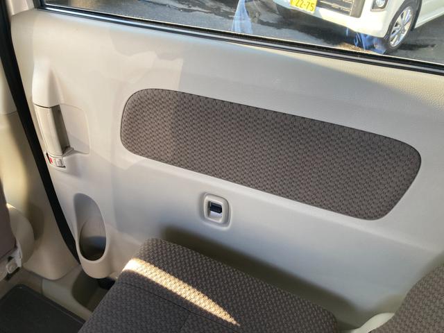 エブリイ JOINターボ 6型 デモカー使用 前後衝突軽減B 4WD デュアルカメラブレーキサポート(前後衝突軽減ブレーキ) パートタイム4WD LEDヘッドライト スマートキー キーレスプッシュスタート オートライト 電動格納式リモコンドアミラー シートヒーター(43枚目)