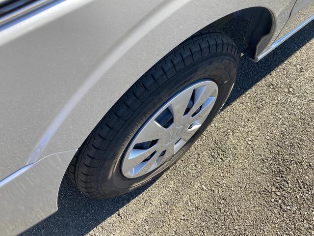 エブリイ JOINターボ 6型 デモカー使用 前後衝突軽減B 4WD デュアルカメラブレーキサポート(前後衝突軽減ブレーキ) パートタイム4WD LEDヘッドライト スマートキー キーレスプッシュスタート オートライト 電動格納式リモコンドアミラー シートヒーター(57枚目)