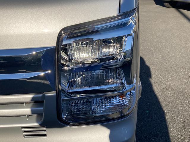 エブリイ JOINターボ 6型 デモカー使用 前後衝突軽減B 4WD デュアルカメラブレーキサポート(前後衝突軽減ブレーキ) パートタイム4WD LEDヘッドライト スマートキー キーレスプッシュスタート オートライト 電動格納式リモコンドアミラー シートヒーター(58枚目)