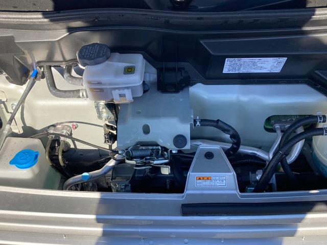 エブリイ JOINターボ 6型 デモカー使用 前後衝突軽減B 4WD デュアルカメラブレーキサポート(前後衝突軽減ブレーキ) パートタイム4WD LEDヘッドライト スマートキー キーレスプッシュスタート オートライト 電動格納式リモコンドアミラー シートヒーター(65枚目)