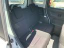 後部座席です。足元空間は広々しており、様々な場面で重宝します。
