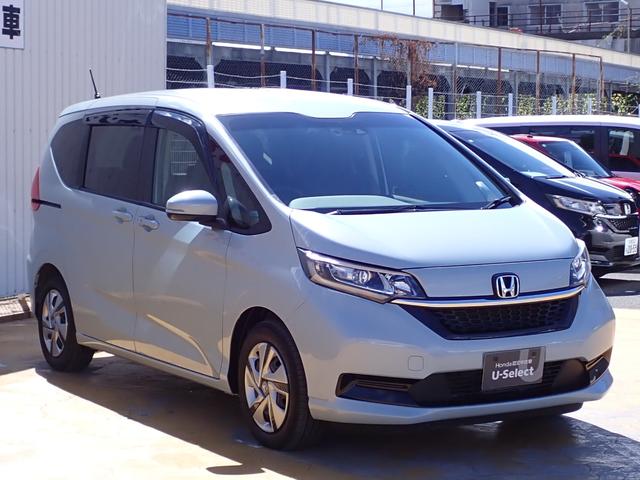 フリードハイブリッド ハイブリッド・Ｇ　純正ナビ　フルセグ　Ｒカメラ　ＥＴＣ（10枚目）