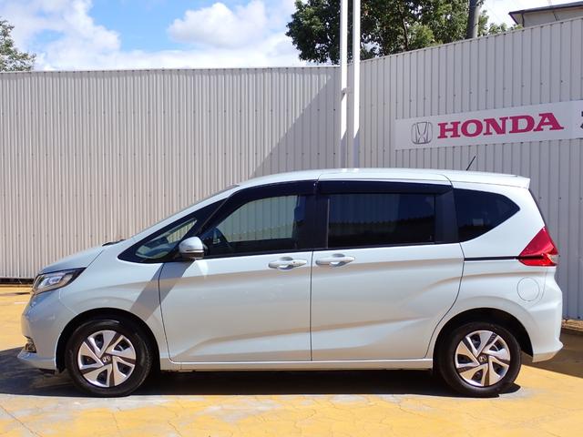 フリードハイブリッド ハイブリッド・Ｇ　純正ナビ　フルセグ　Ｒカメラ　ＥＴＣ（15枚目）