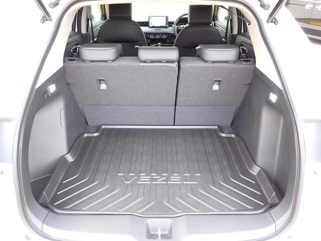 ◆定員乗車時のカーゴルームです。普段のお買い物の荷物やたくさんの収納が可能です。