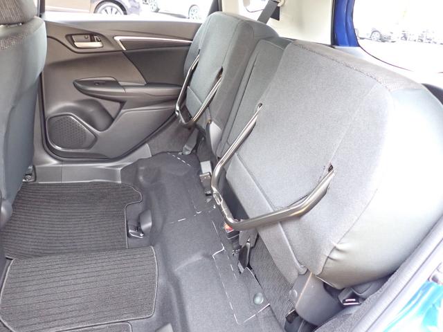 フィット １３Ｇ・Ｌパッケージ　純正ナビ　フルセグ　Ｒカメラ　ＥＴＣ　ＬＥＤヘッドライト（17枚目）