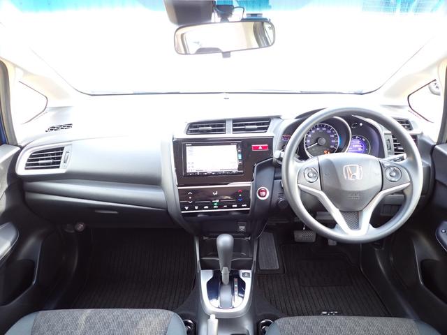 フィット １３Ｇ・Ｌパッケージ　純正ナビ　フルセグ　Ｒカメラ　ＥＴＣ　ＬＥＤヘッドライト（20枚目）